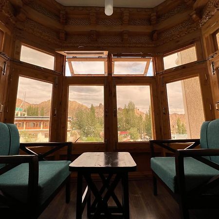 Hotel New Glacier View Leh Bagian luar foto