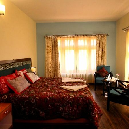 Hotel New Glacier View Leh Bagian luar foto