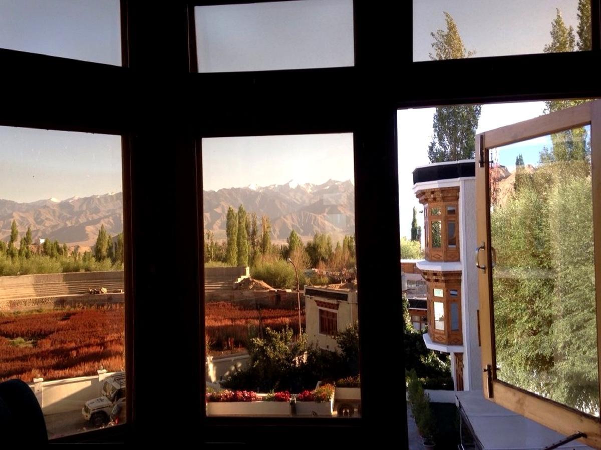Hotel New Glacier View Leh Bagian luar foto